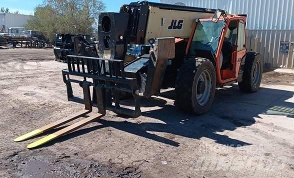 JLG 1055 Telescopic handlers