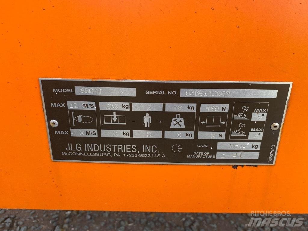 JLG 600 AJ Articulated boom lifts