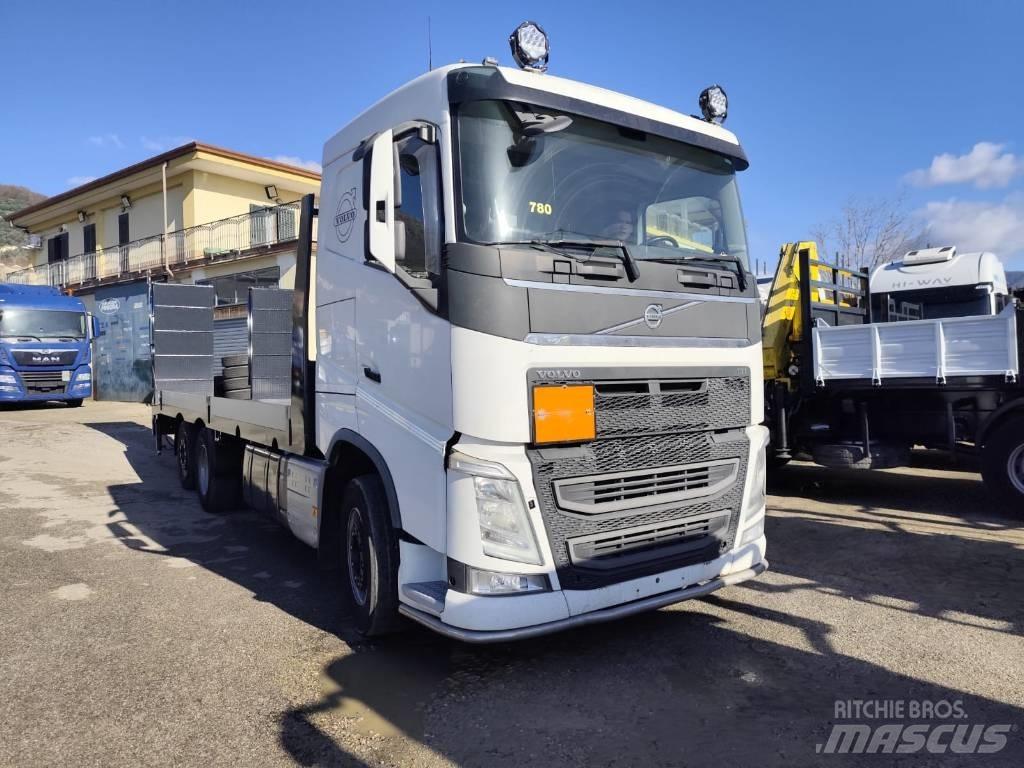 Volvo FH 13 540 Beavertail Flatbed / winch trucks