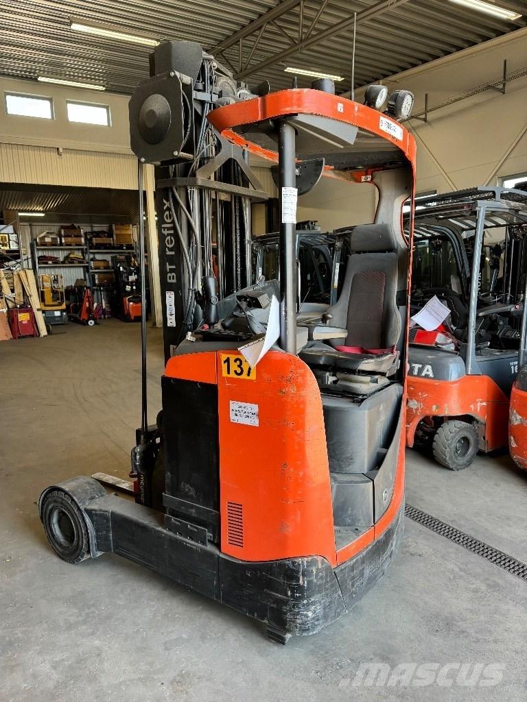 Toyota RRE160R Reach truck