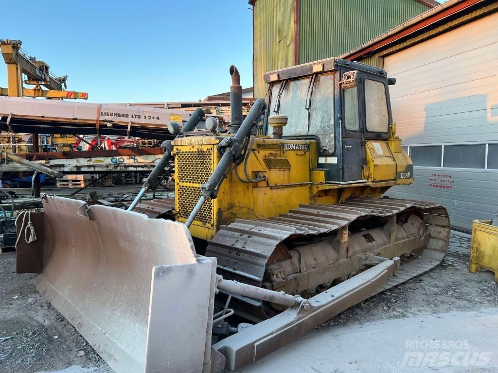 Komatsu D 65 P Crawler dozers