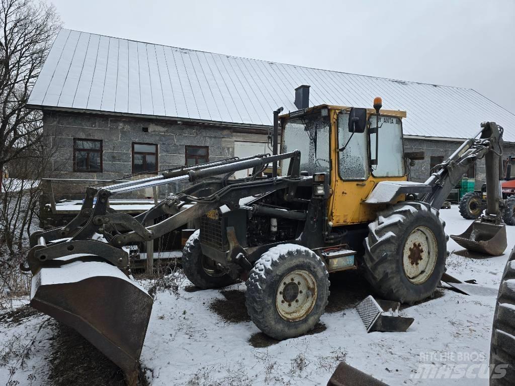 Valmet 6000 4x4 Backhoe
