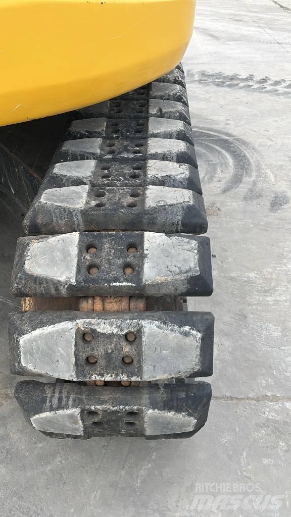 Komatsu PC 138 US Crawler excavators