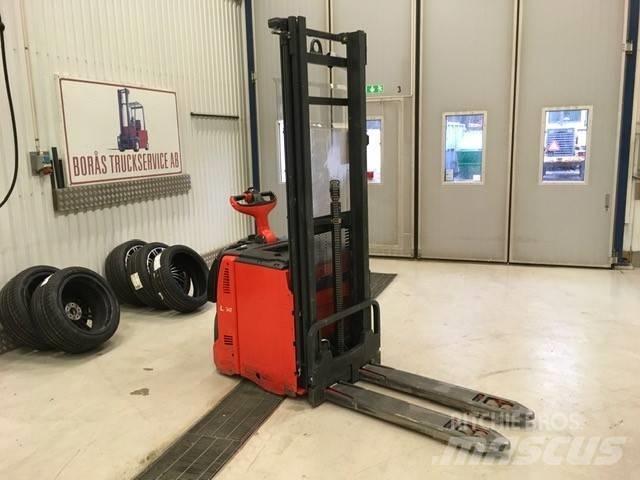 Linde L 14 LAP Pedestrian stacker