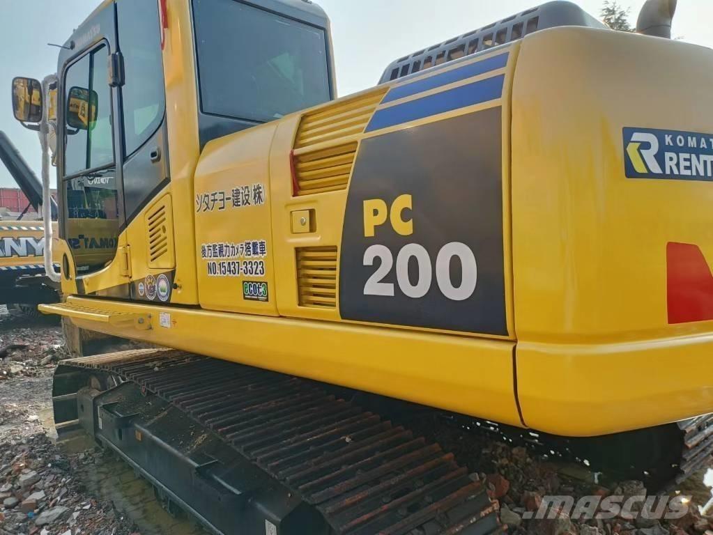Komatsu PC 200-8 Crawler excavators