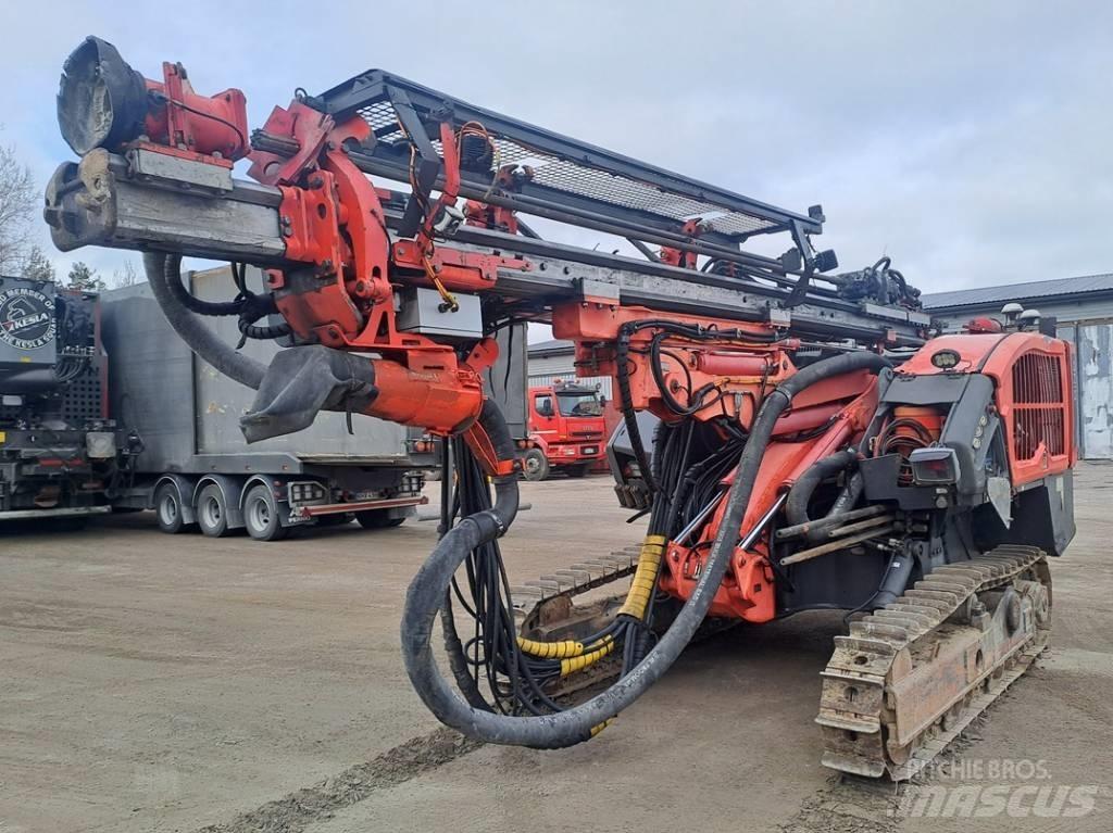 Sandvik DC 410 Ri Surface drill rigs