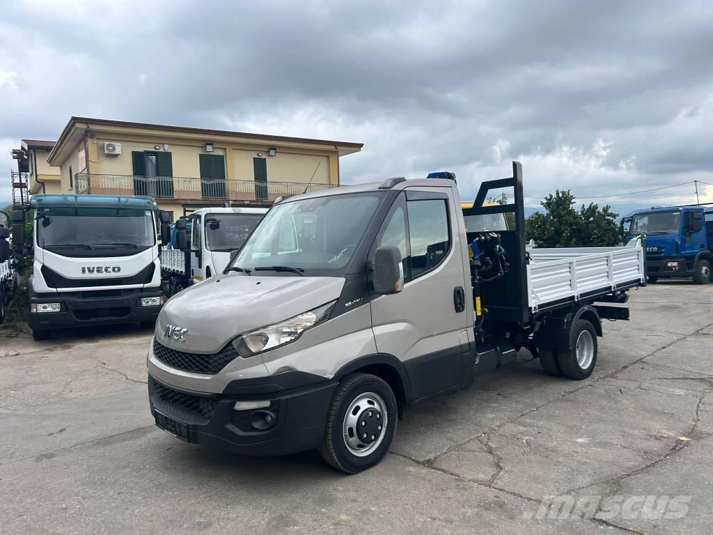 Iveco Daily 35-130 Truck mounted cranes