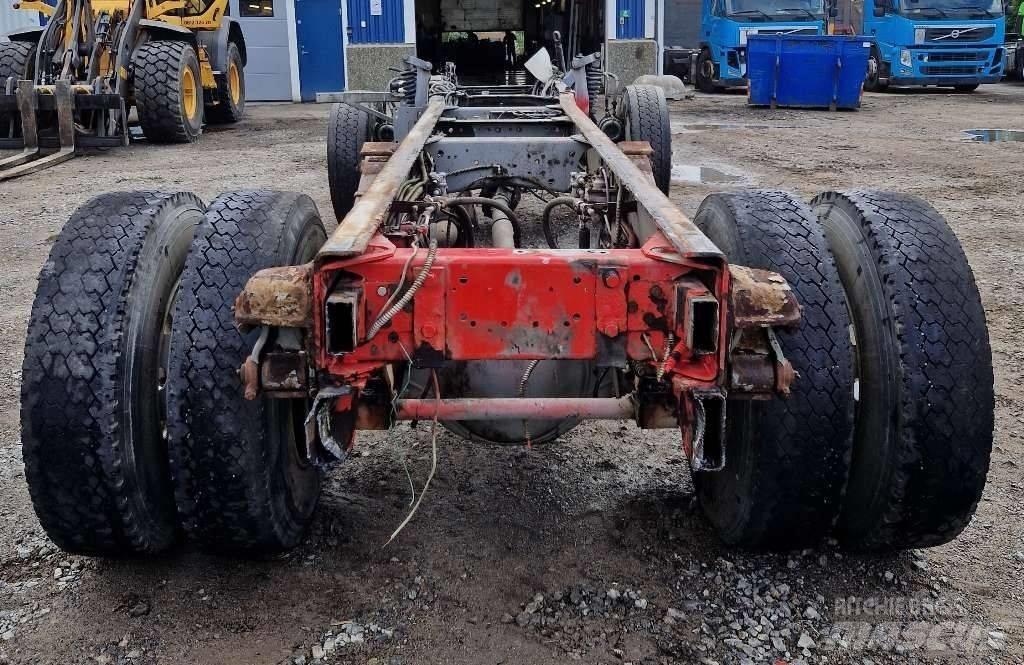 Scania 3-serie Chassis Cab trucks