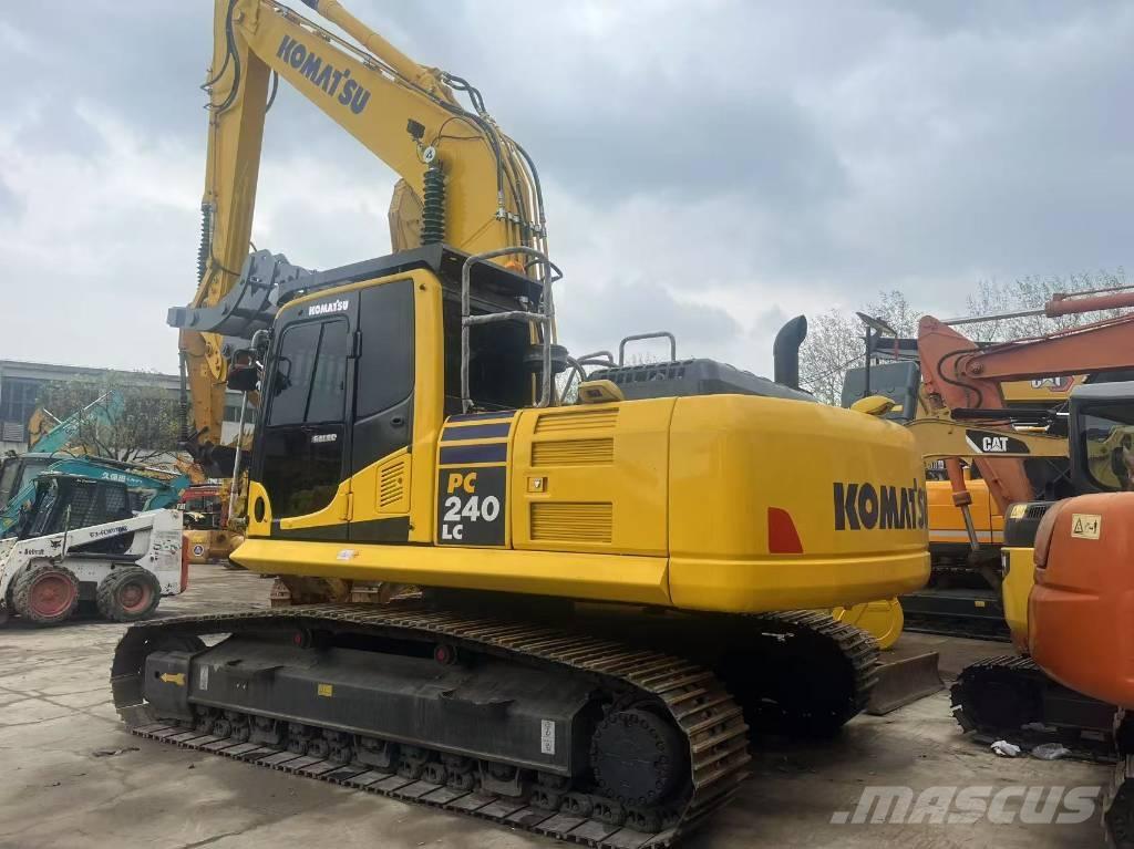 Komatsu PC 240 LC Crawler excavators