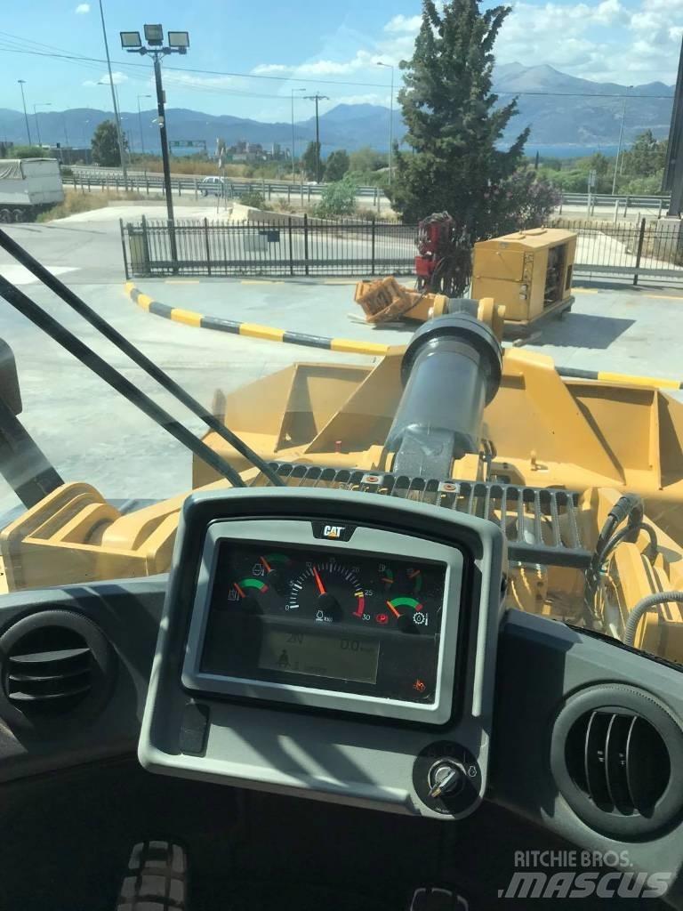 CAT 972M Wheel loaders