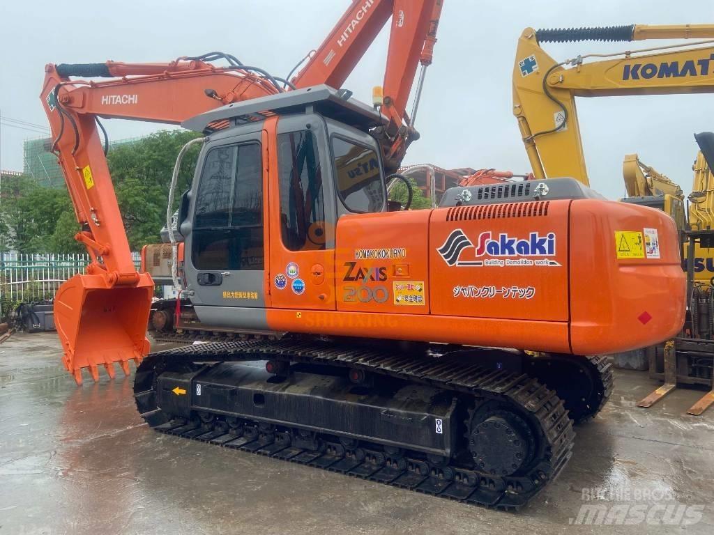 Hitachi ZX 200 Crawler excavators