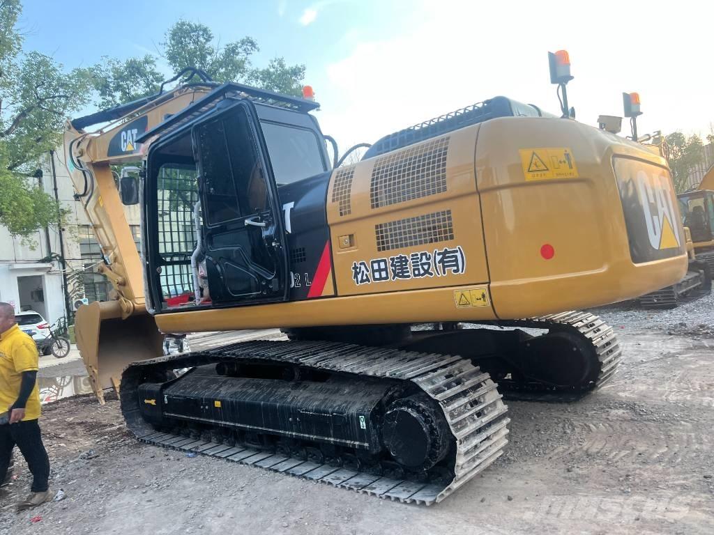 CAT 324 D L Crawler excavators