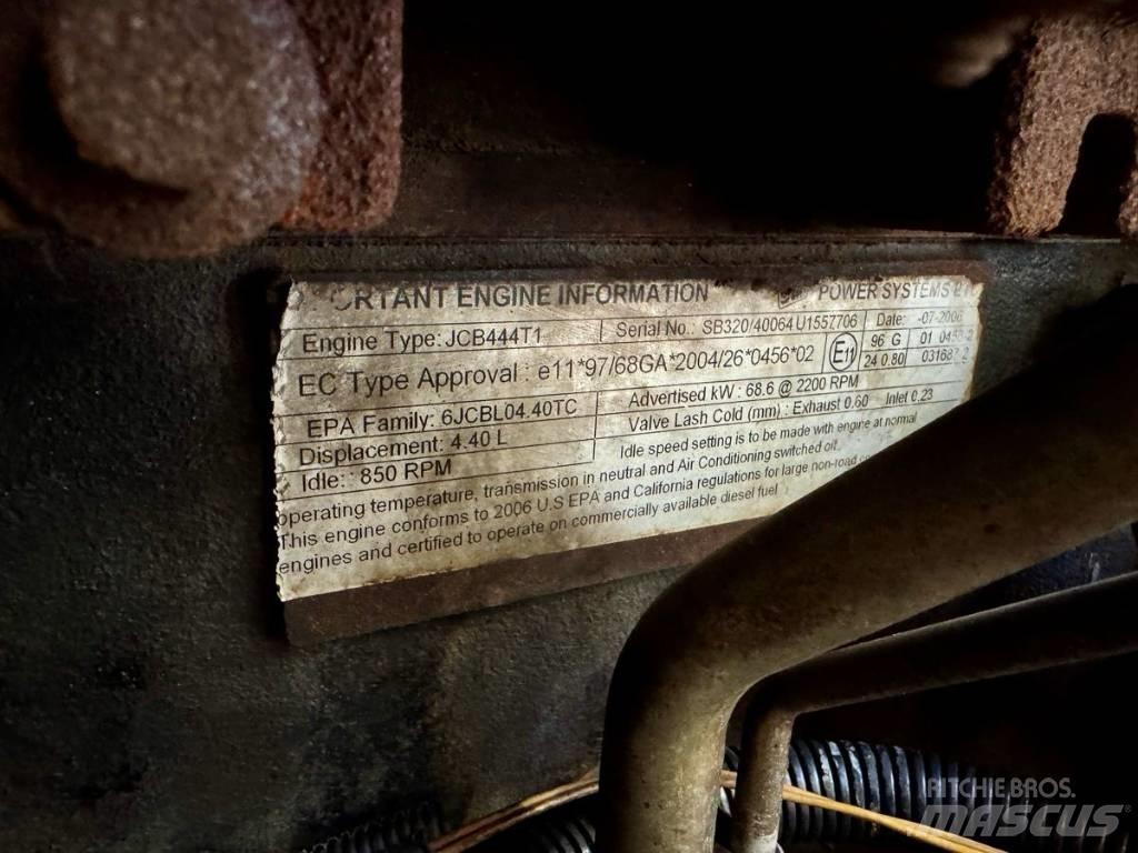 JCB 3 CX Backhoe