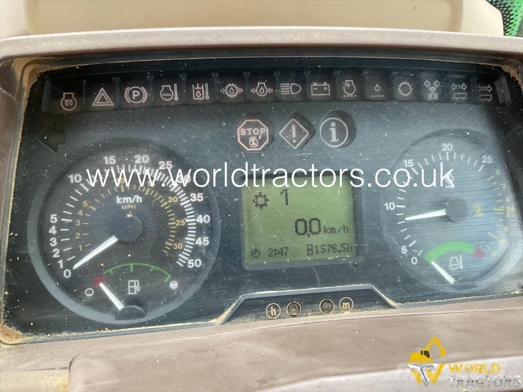 John Deere 6820 Tractors