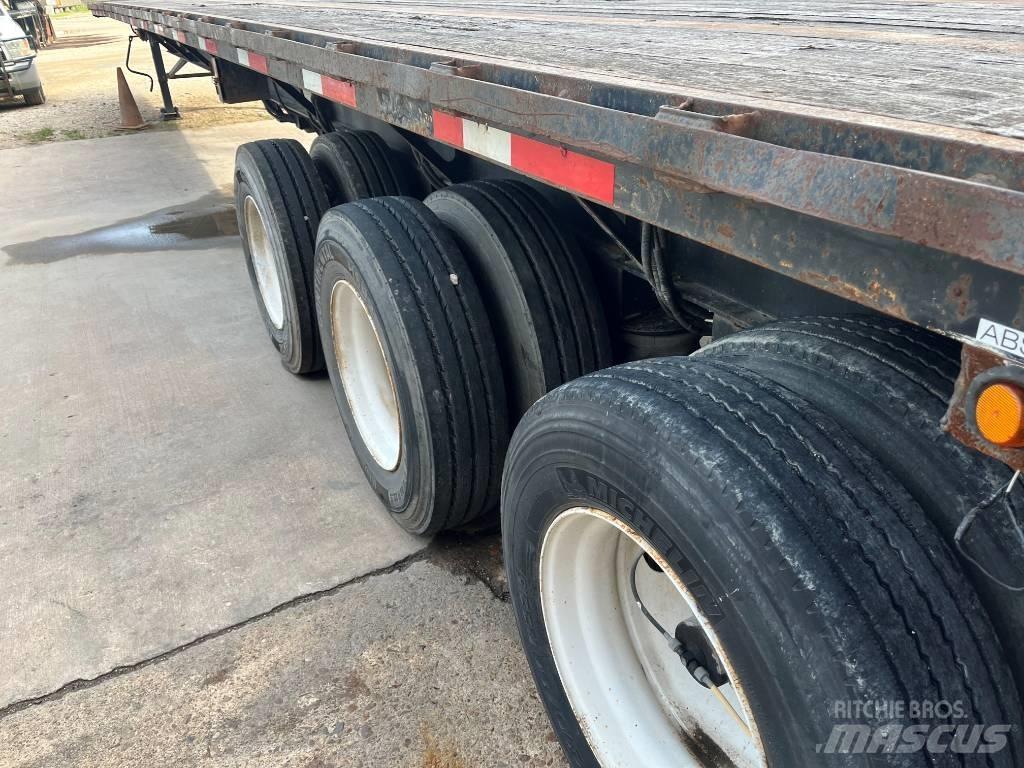Fontaine 3 axle FBS Flatbed/Dropside trailers