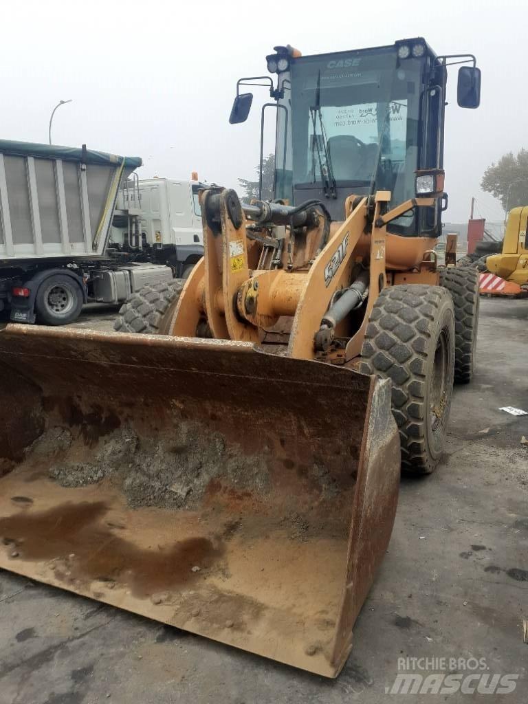 CASE 521 F Wheel loaders