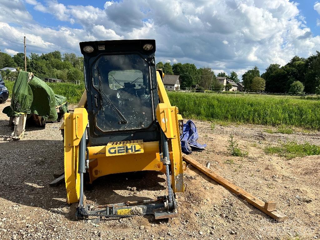 Gehl RT 210 Skid steer loaders