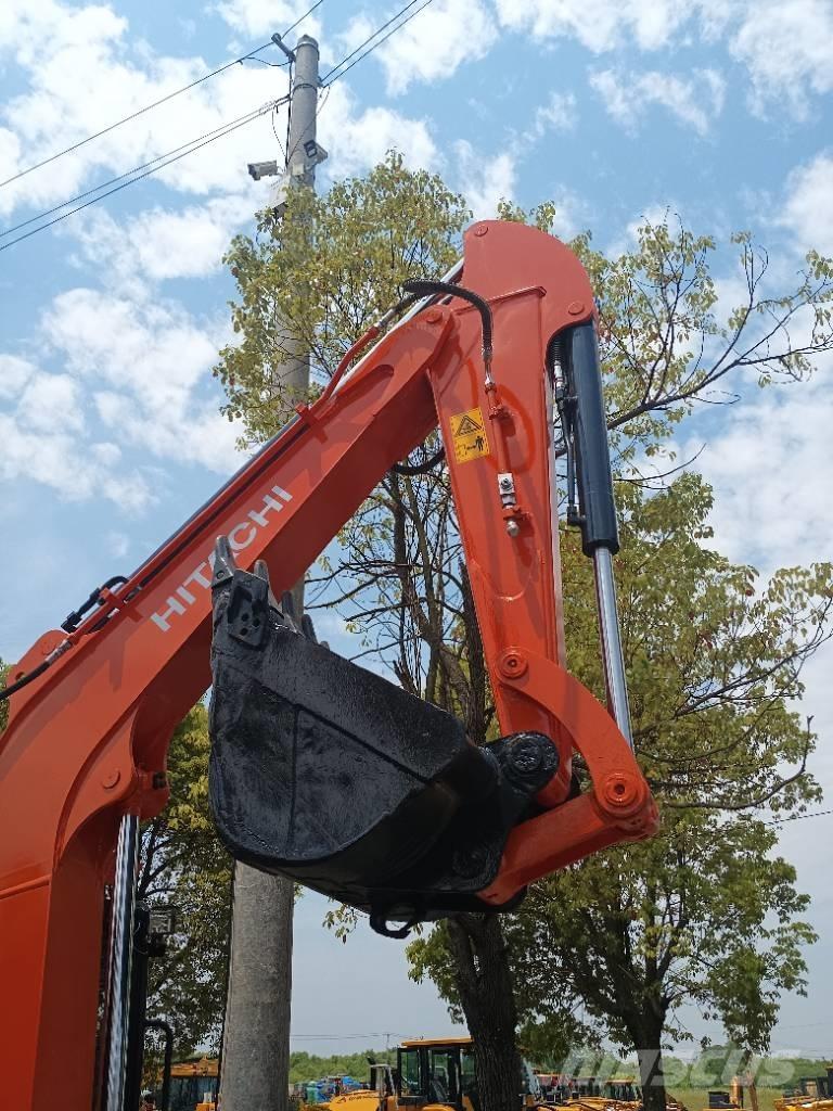 Hitachi 55 Mini excavators < 7t (Mini diggers)
