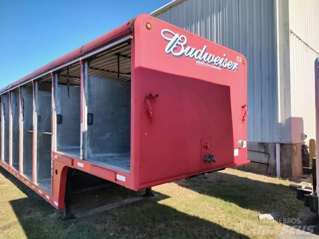 Mickey 18 BAY Beverage trailers