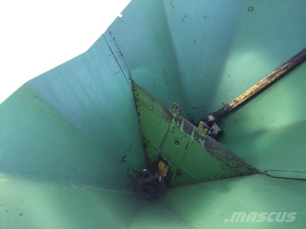 Amazone ZA-E1002 Mineral spreaders