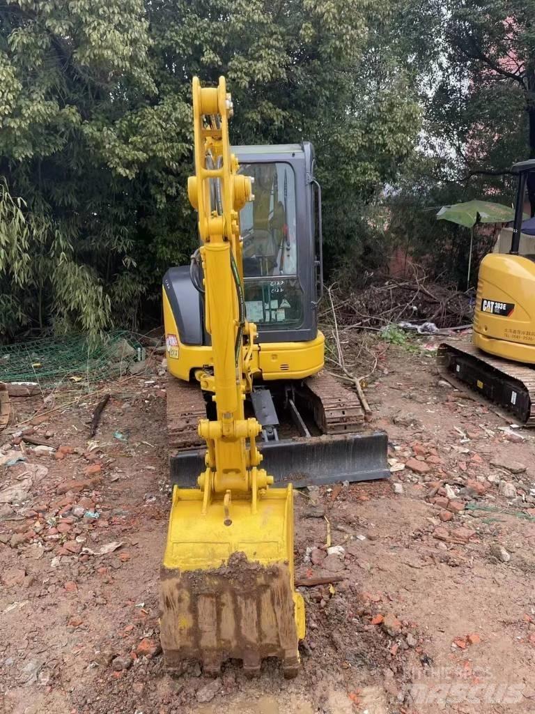 Komatsu PC 30 Mini excavators < 7t (Mini diggers)