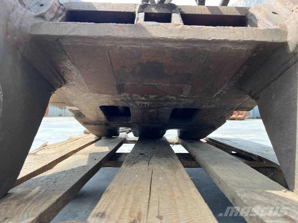 Volvo S3 / 352F Quick connectors