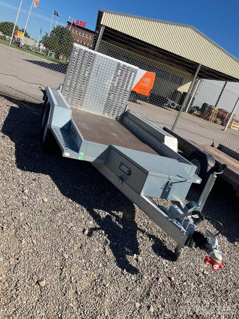 Lorries TPM27 Low loaders