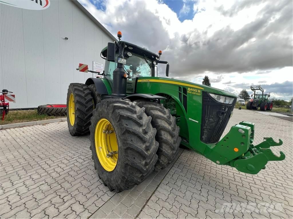 John Deere 8400 R Tractors