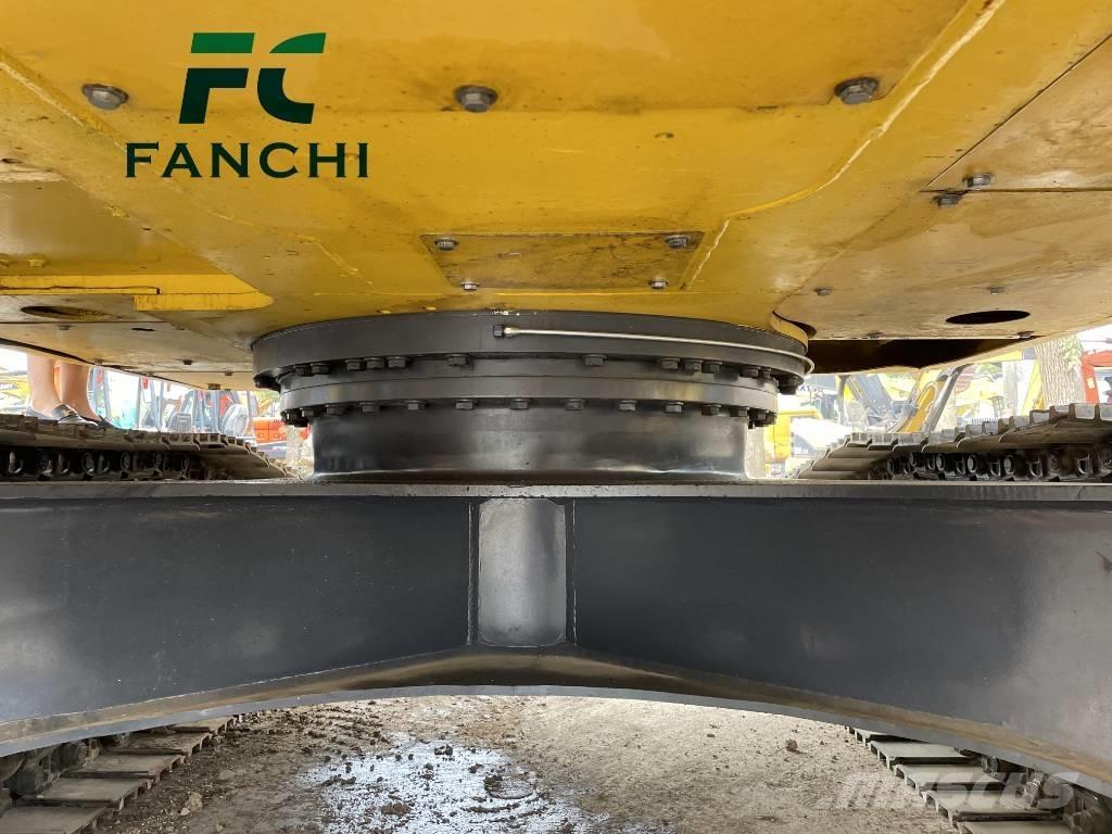 Komatsu PC 240 LC Crawler excavators