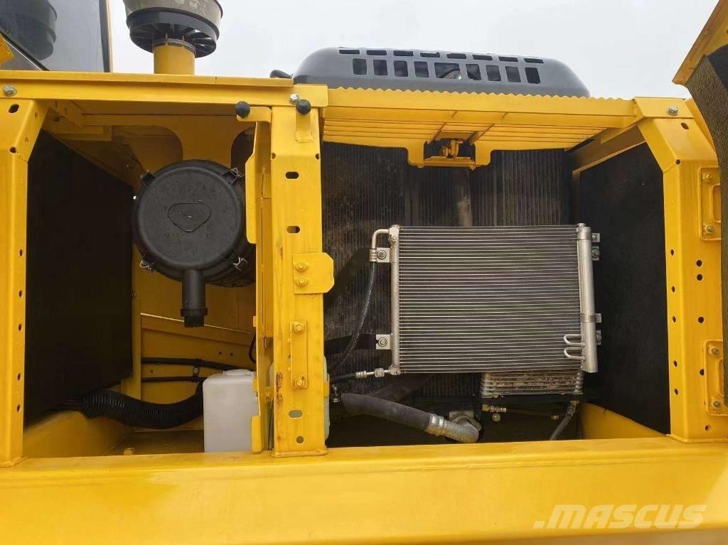 Komatsu PC 240 Crawler excavators
