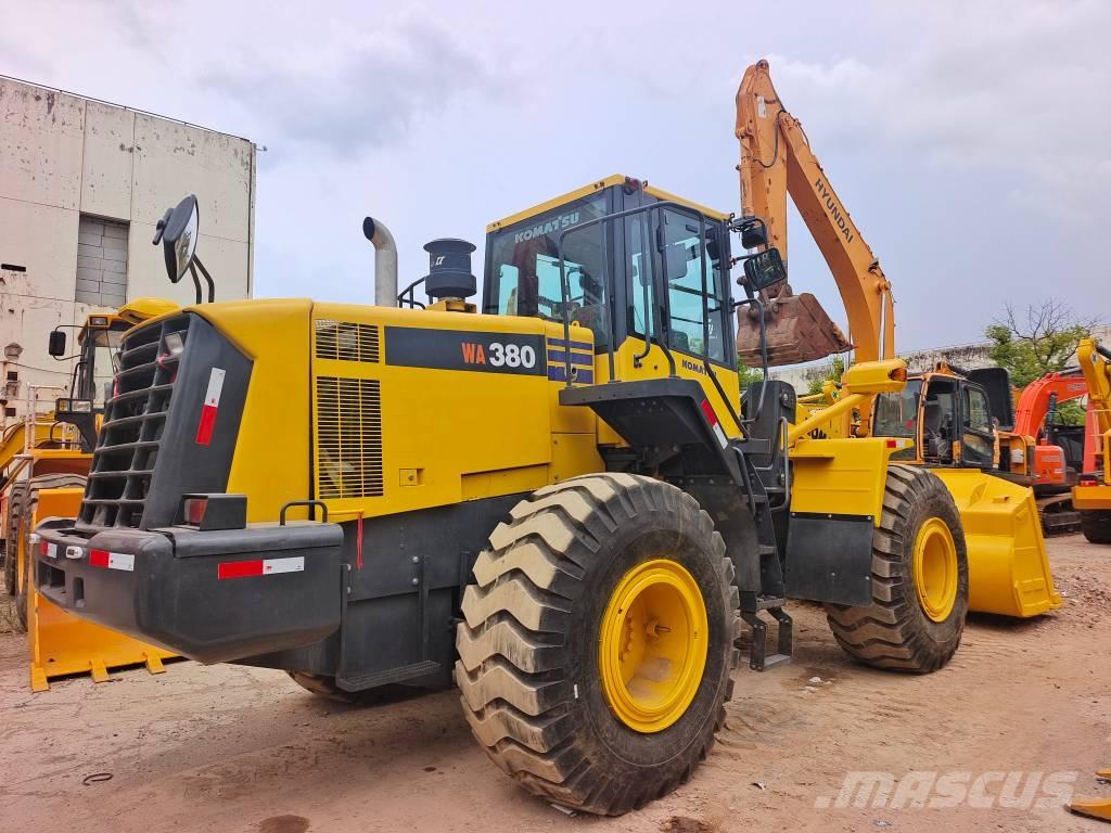 Komatsu WA 380 Wheel loaders