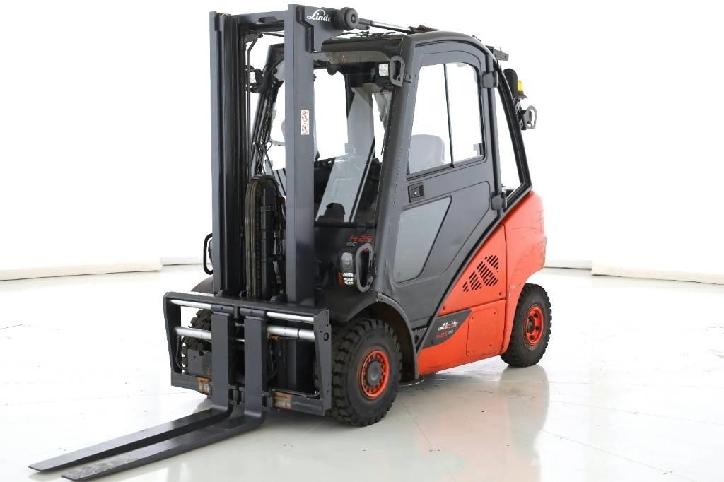 Linde H-25-D-02 Diesel trucks