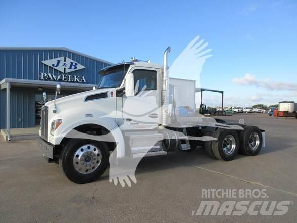 Kenworth T880 Prime Movers