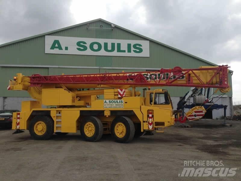 Liebherr LTM 1050 All terrain cranes