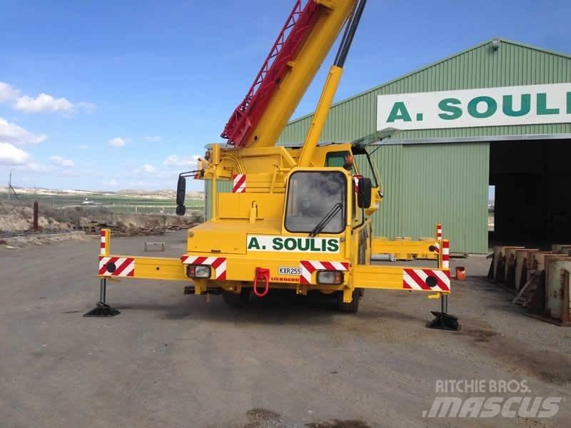 Liebherr LTM 1050 All terrain cranes