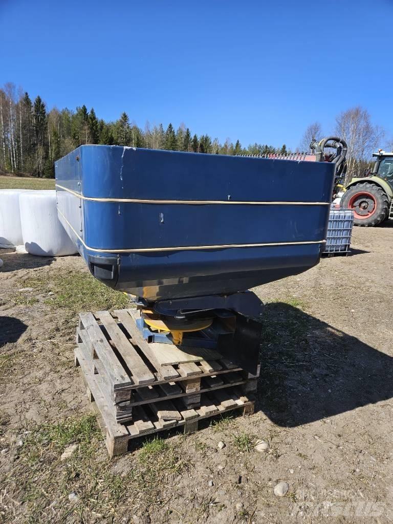 Bogballe L1 Mineral spreaders