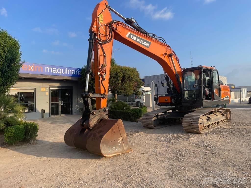 Doosan DX225LC-7 Crawler excavators