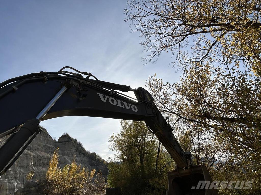Volvo Ec360CL Crawler excavators