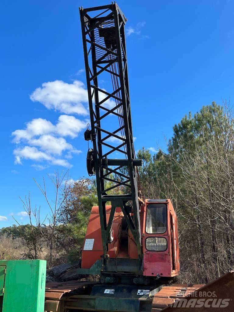 Link-Belt LS-108 B Track mounted cranes