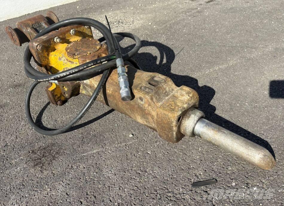 Atlas Copco SB 202 Hammers / Breakers