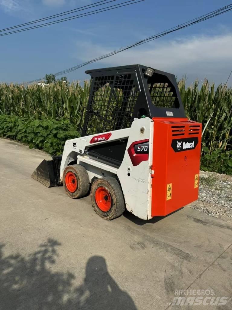 Bobcat S70 Skid steer loaders