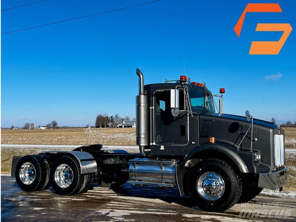 Kenworth T 800 Prime Movers