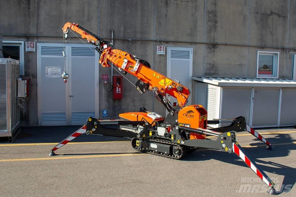 Jekko SPX312HC Track mounted cranes