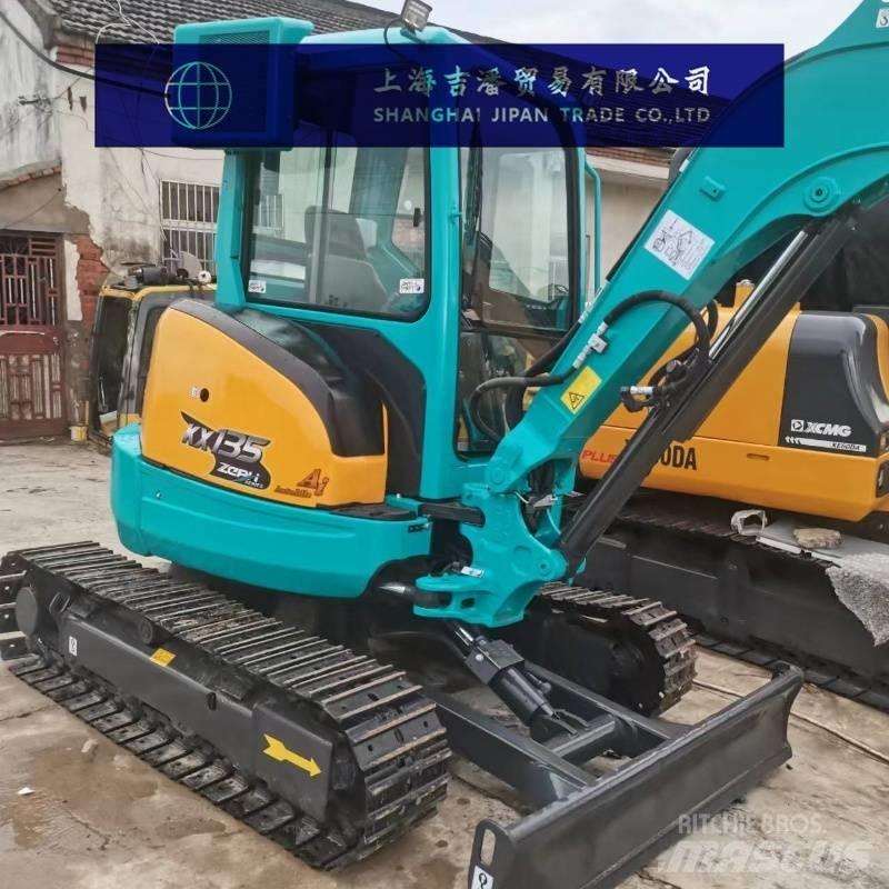 Kubota KX 135 Crawler excavators