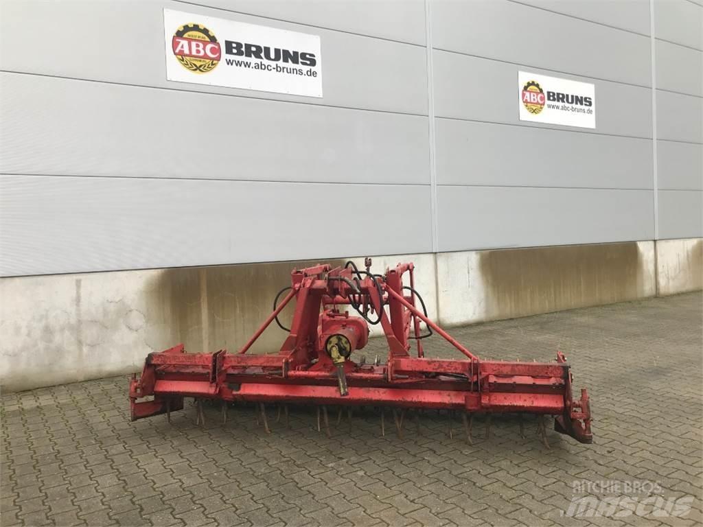 Krone KES 121-3000 Power harrows and rototillers