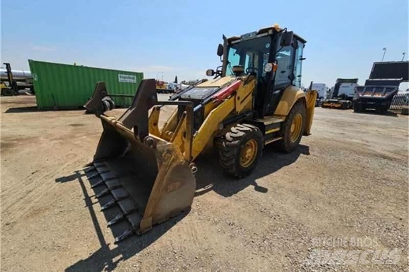CAT 426F2 TLB Backhoe