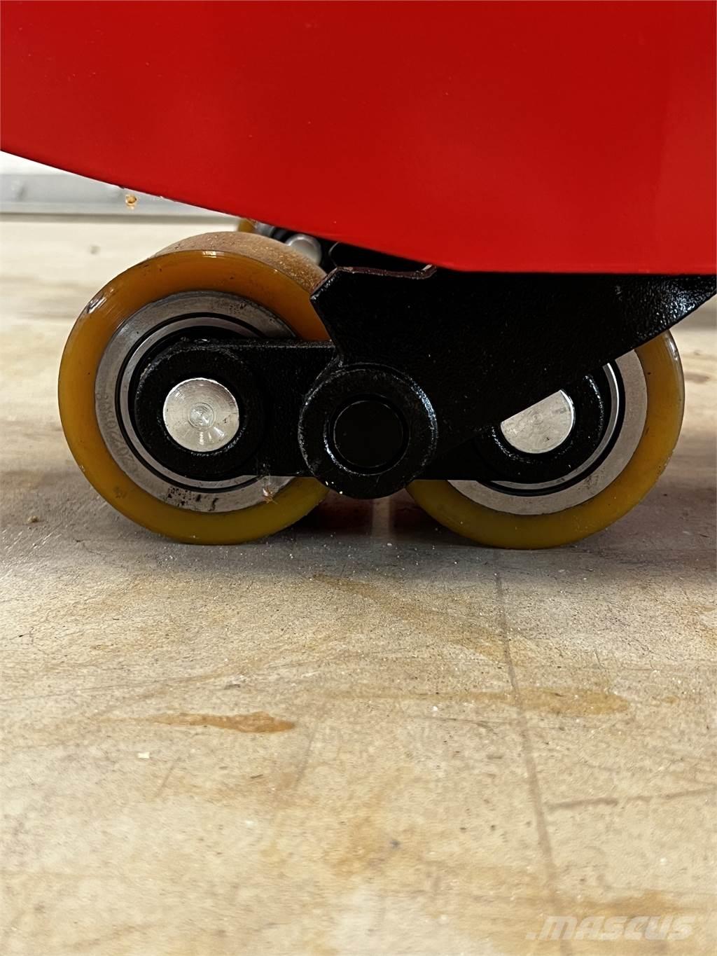 Linde MT15 Pedestrian stacker