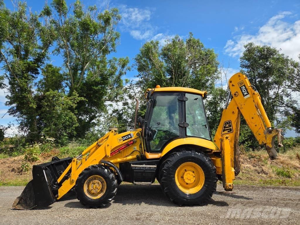 JCB 3 CX Backhoe