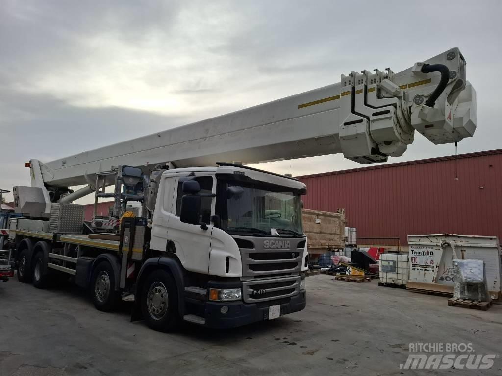 Palfinger P 750 Truck mounted platforms