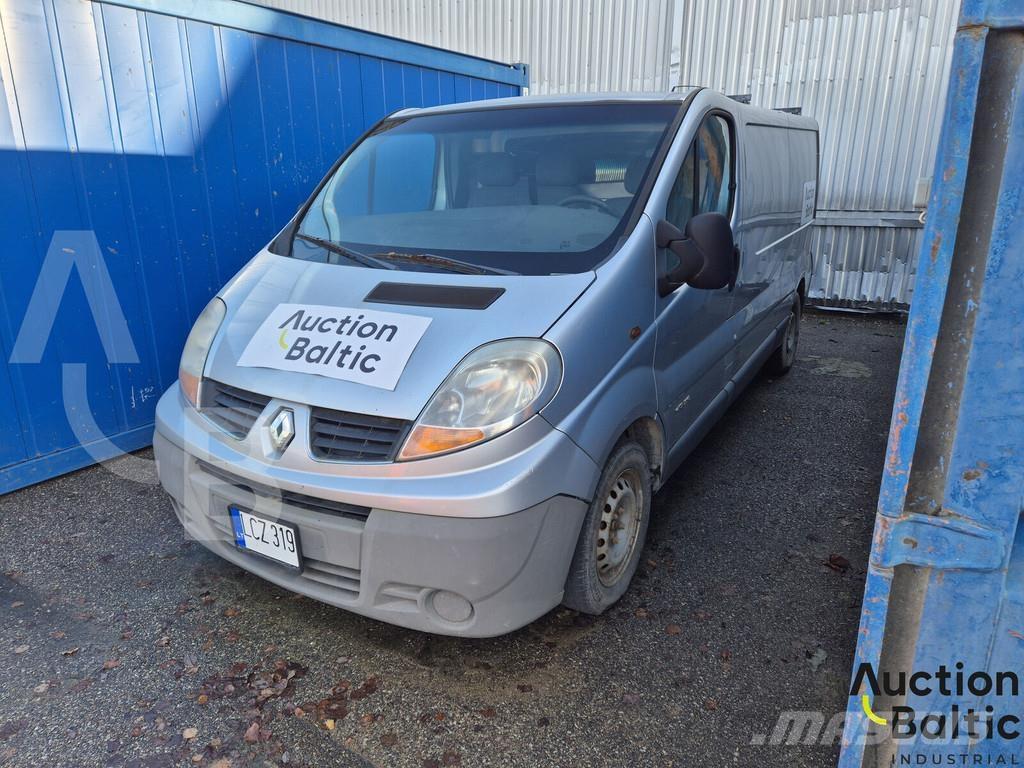 Renault Trafic Cars
